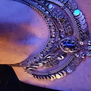 Gorgeous silver statement prmiece necklace, with center blue stone